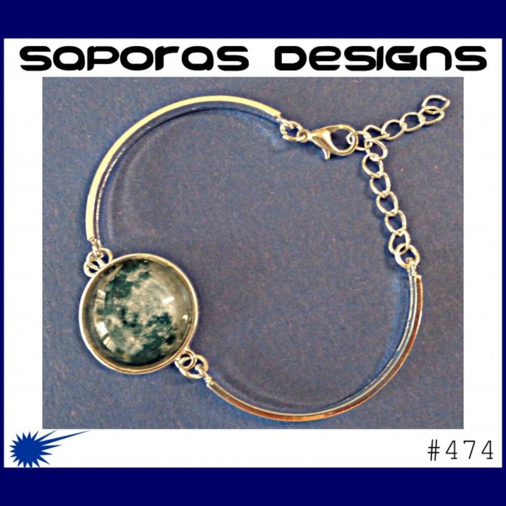 Silver Tone Moon Design Bracelet